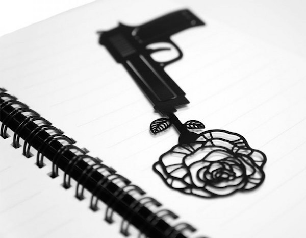 Armed Bookmark #tech #flow #gadget #gift #ideas #cool