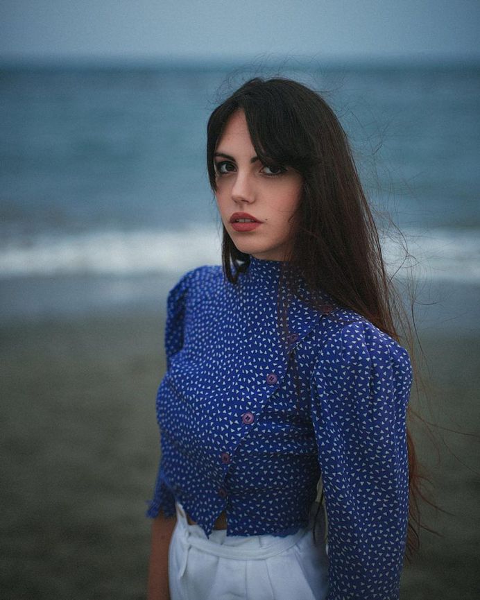 Lifestyle Female Portrait Photography by Alessandro Bondielli