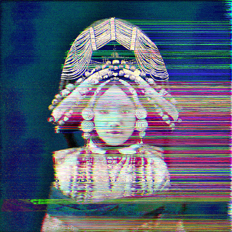 ESTERA LAZOWSKA, POWERFUL GLITCH WOMEN