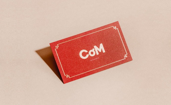 Co'm Vietnamese - Mindsparkle Mag Co'm Vietnamese, meaning rice, is a modern, family-owned and operated restaurant in Canada. #logo #packaging #identity #branding #design #color #photography #graphic #design #gallery #blog #project #mindsparkle #mag #beautiful #portfolio #designer