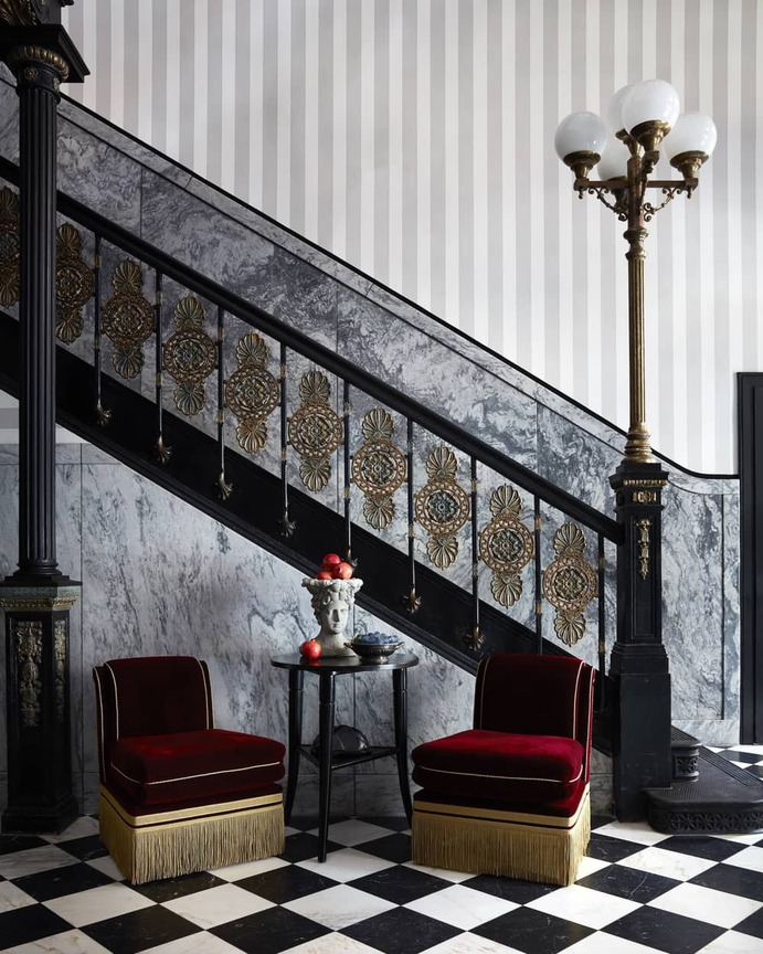 marble floor, staircase, New Orleans / EskewDumezRipple