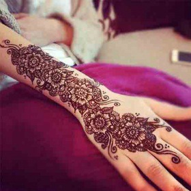 Super Stylish Mehendi Design Ideas