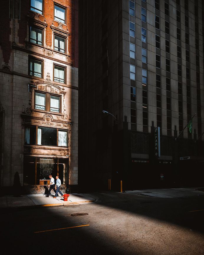 Fantastic Street Photography in Chicago by Graham Chapman