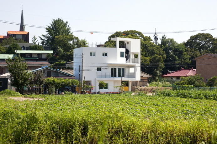 House in Nogyang by studio_GAON #design #architecture #minimalism