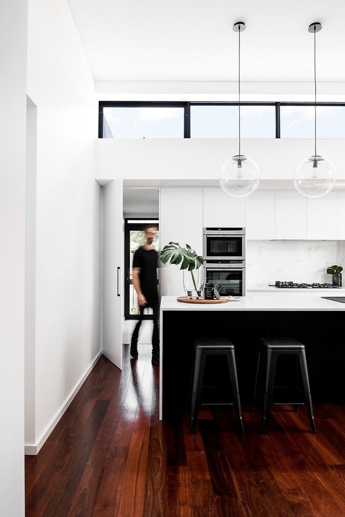 A Heritage House Reborn Through Well Thought Out Design and Cleverly Placed Additions 5