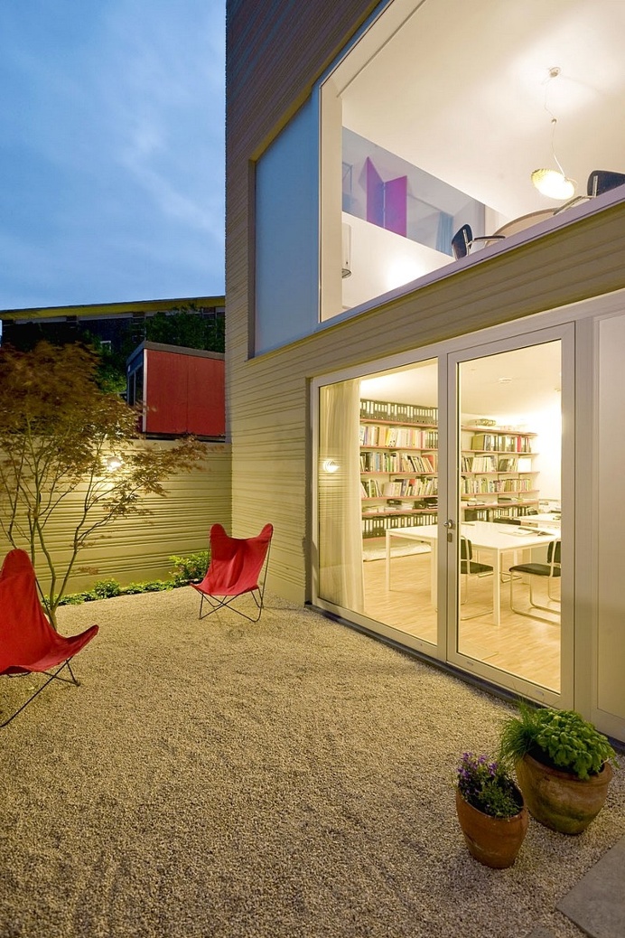 Stripe House – a Mixed-Use Home by GAAGA