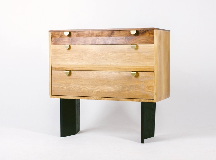 Dresser Dusty Drawers Fly Massive Millworks #fly-massive-millworks #wood #furniture #interior #design #modernism #artisan #woodworking #oak