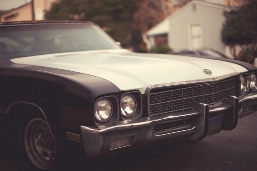 Navis Photography #chrome #old #car