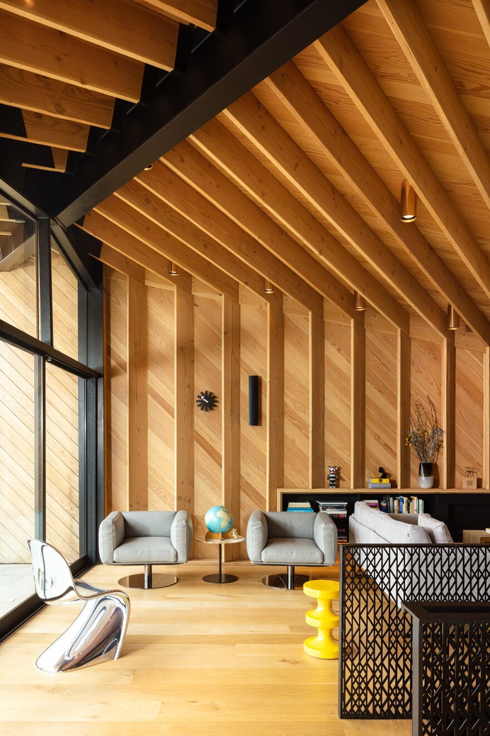 West Los Angeles Residence / Clive Wilkinson Architects