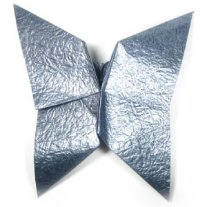 How to make an origami butterfly based on open-closed sink-fold (http://www.origami-make.org/howto-origami-butterfly.php) #origami #butterf