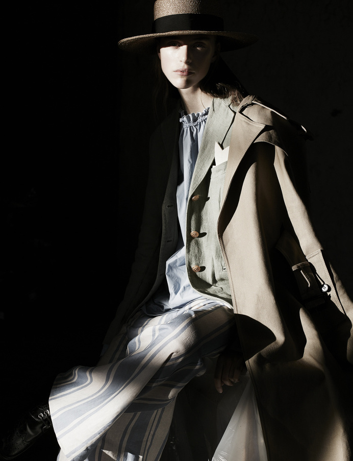 : LUNDLUND : : :
