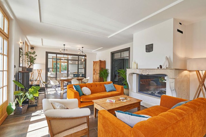 Chez Michelle, Bloomint Design