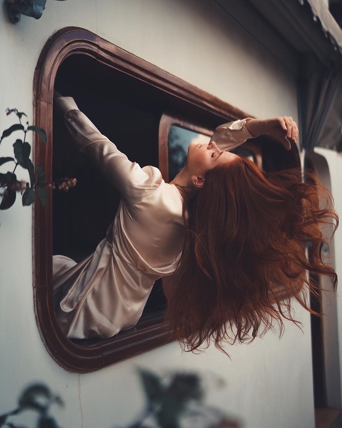 New Beauty and Conceptual Female Portraits by Luiz Claudio