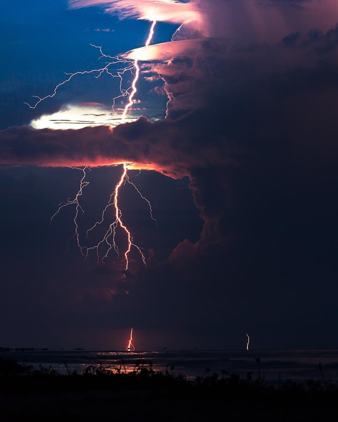Spectacular Weather and Storm Photography by Jonas Piontek