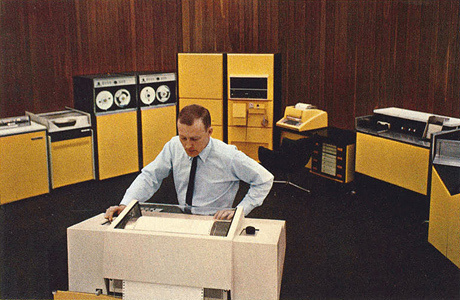 honeywell yellow6 #computer #photography #retro