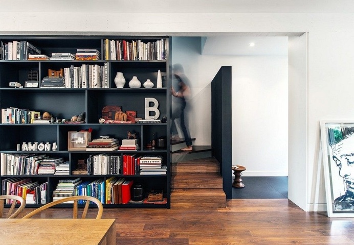 Contrast House 6