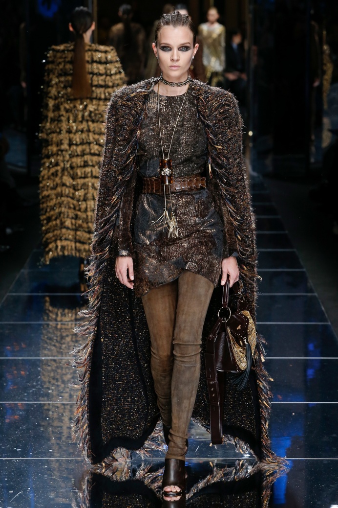 Balmain Fall 2017 Ready-to-Wear Collection Photos - Vogue