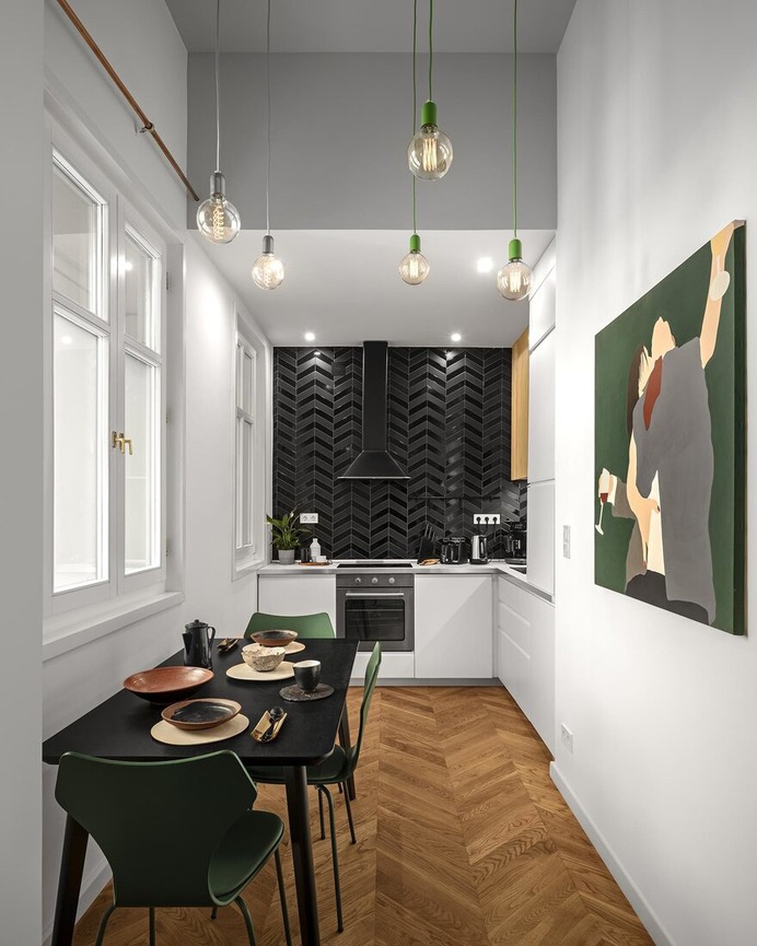 Redesign of a Bourgeois Apartment in Downtown Budapest