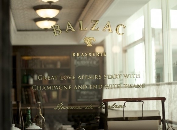 Balzac Brasserie - Branding / Identity / DesignBranding / Identity / Design #signage #elegant #balzac #gold
