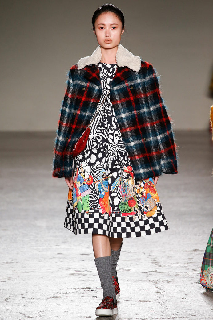 Stella Jean Fall 2015 Ready-to-Wear - Collection - Gallery - Style.com #pattern #runway #fashion #jean #stella