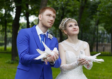 dua to bring husband and wife closer