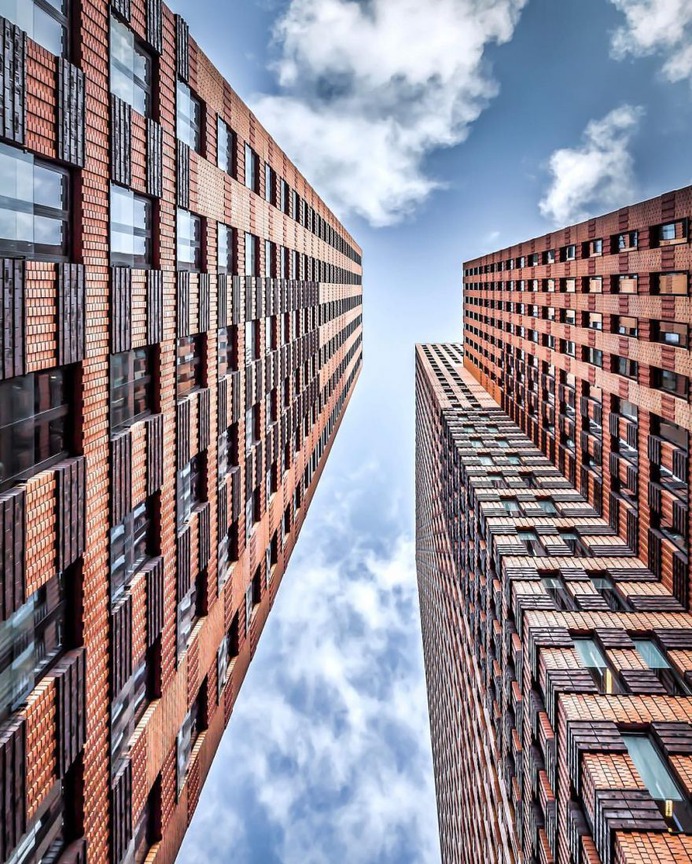 Minimalist and Symmetry Architecture Photography by Alex Mesquita