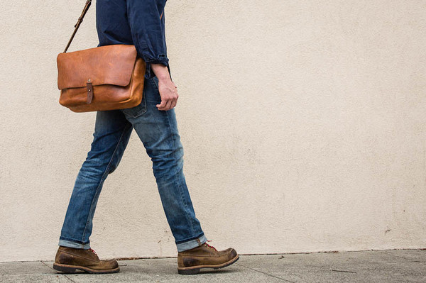 The Vintage Messenger Bag #bag #leather