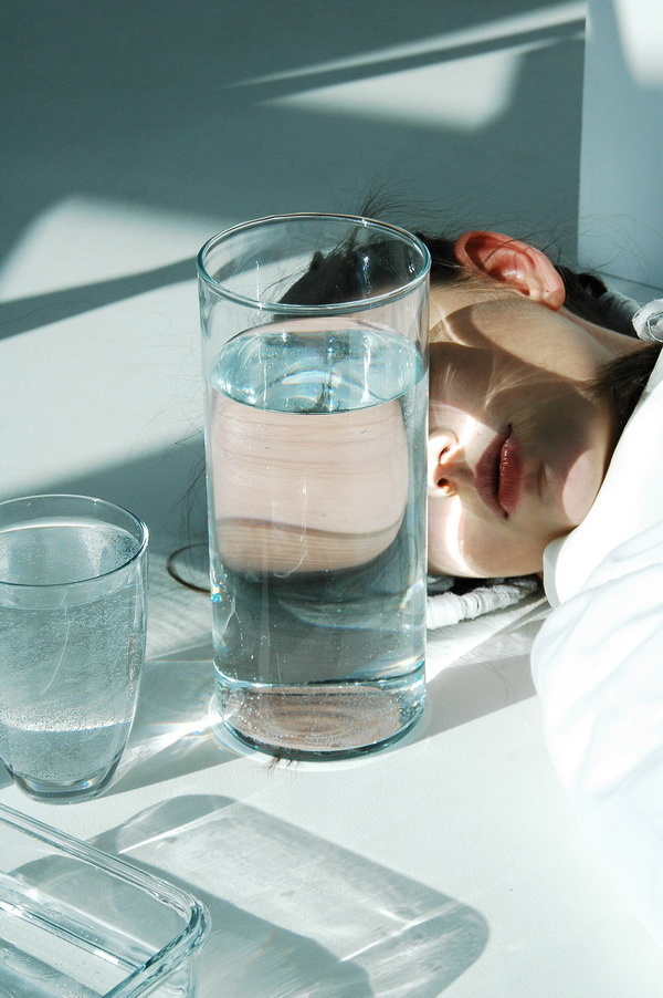 conceptual photo, reflection, photography