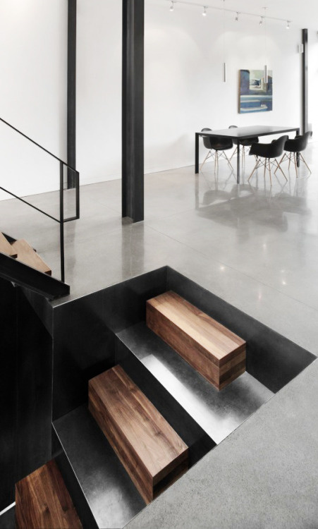 Maison E3 by Natalie Dionne Architecte