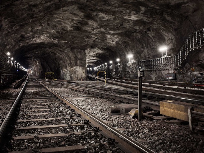 Underground Landscapes by Timo Stammberger