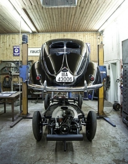 Legendäres Auto: Volkswagen Baujahr 1938 - Nachrichten Channels Extern - WAMS iPAD 3 - iPad3 Motor - WELT ONLINE #motor #garage #black