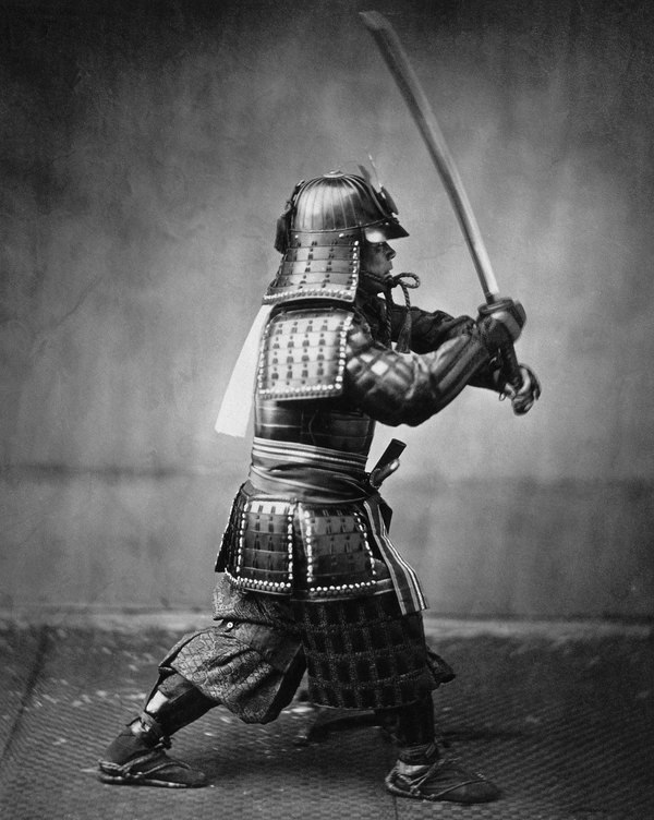 Samurai_with_sword.jpg 1.275×1.600 pixels #old #white #martial #war #black #art #and #samurai #1600