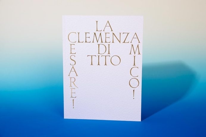 oculto #serif #book #cover #gold #layout #editorial #typography