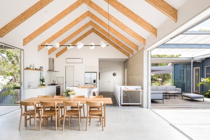 Family Beach House in Eagle Bay, Western Australia 6