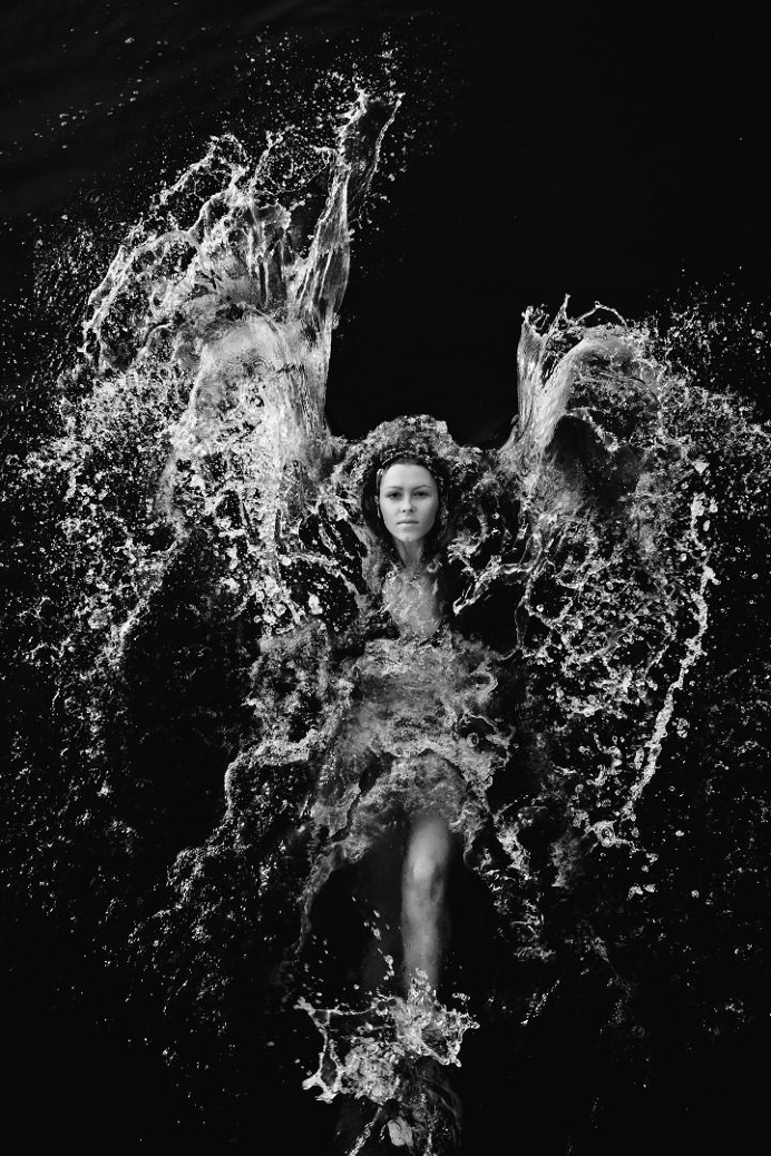 Levitation 3, 2013 © Masha Yastrebova, Russian Tea Room Gallery