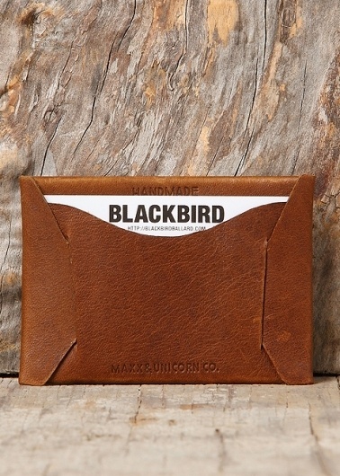 Blackbird - Maxx + Unicorn - Cardholder in Vintage Brown #seamless #leather