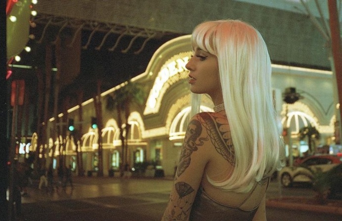 Gorgeous Film Portrait Photography by Tamara Lichtenstein