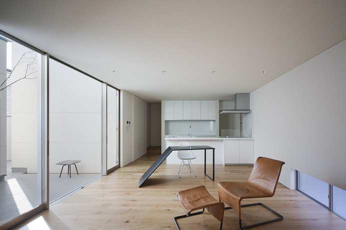 House of Hatsugano by NRM*Architects Office #minimalist #japanese #house #home