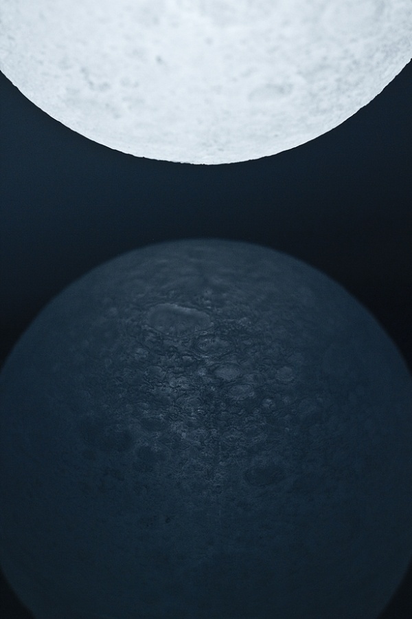 LED Moon Light by Nosigner #ball #hand #black #moon