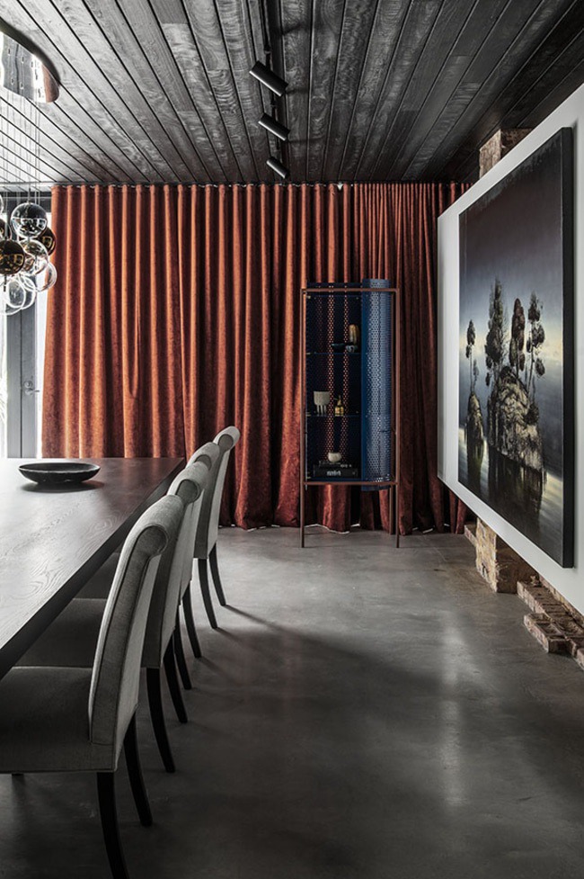 Prahran House, a Brutalist Home in a Former Textile Factory
