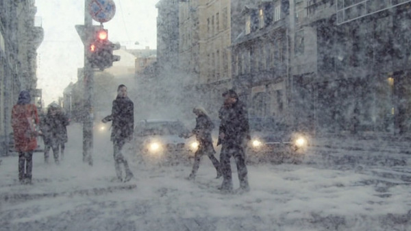 Guerilla Creative Collective Kut Brings Unexpected Weather to the Streets of Riga #photo
