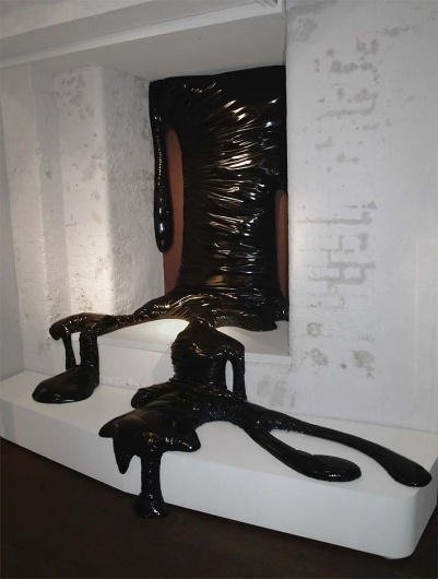 OIL SLICK : STUDIO XAG #oil #installation