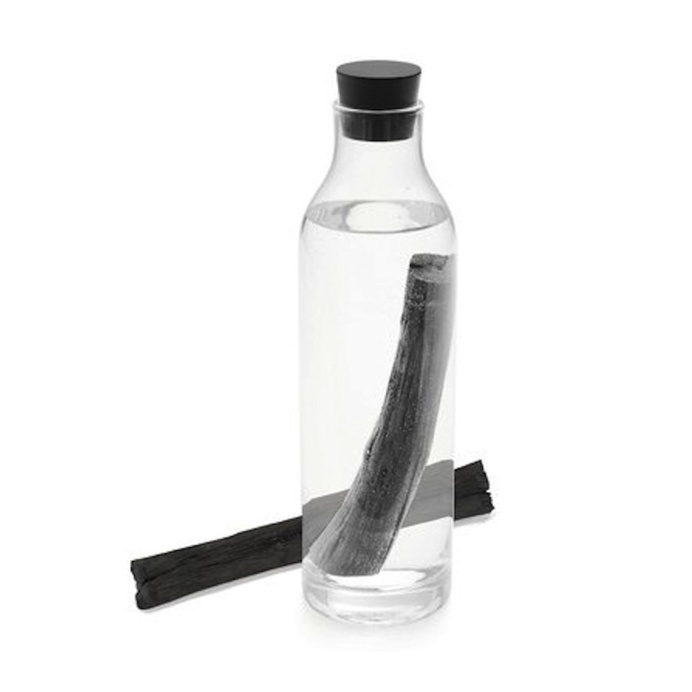 Purify your drinking water with this carafe and charcoal set. #productdesign #modern #lifestyle