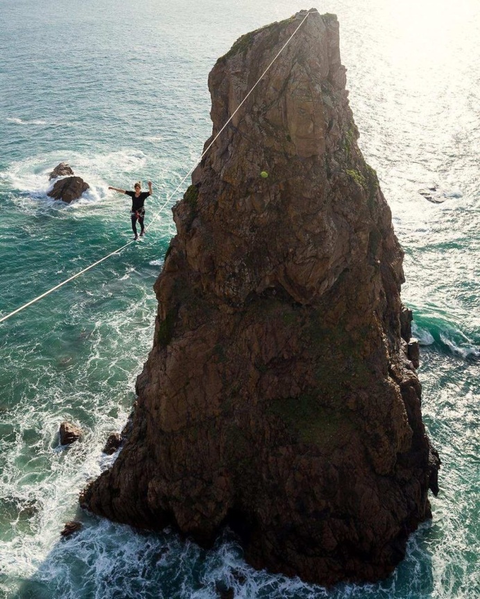 Incredible Climbing Photography by Jan Vincent Kleine
