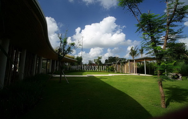 CJWHO ™ (Kayu Aga House by Yoka Sara Indonesian architect...) #design #interiors #indonesia #bali #architecture #luxury