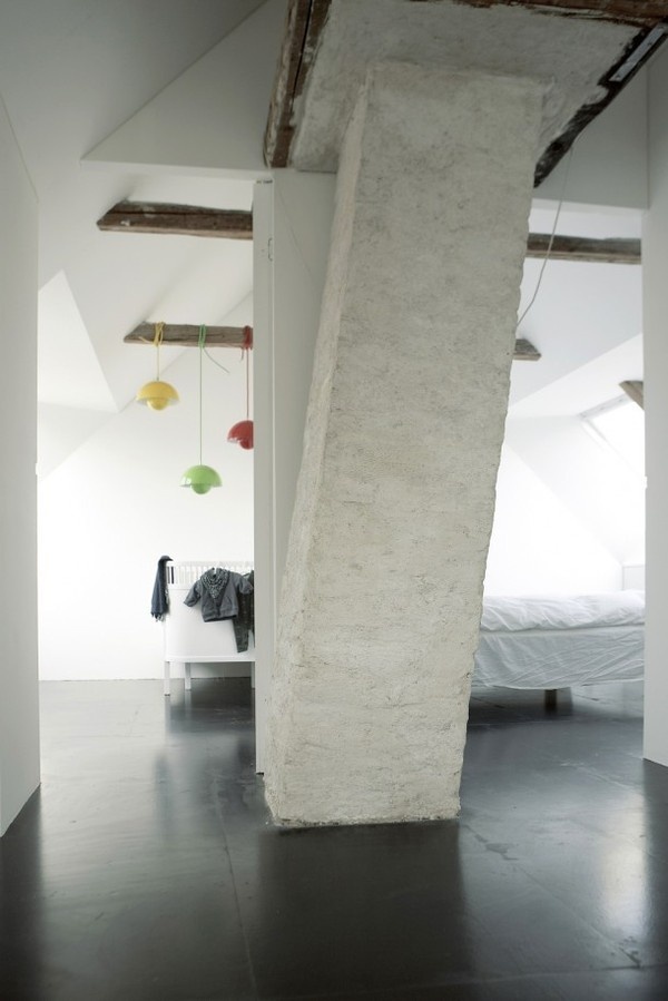 White bedroom #interior #house #modern #rustic #architecture #studio #art #paintings #artist