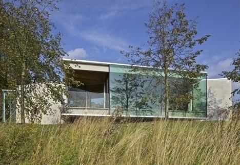 Dezeen » Blog Archive » Maggie's Gartnavel by OMA #architecture