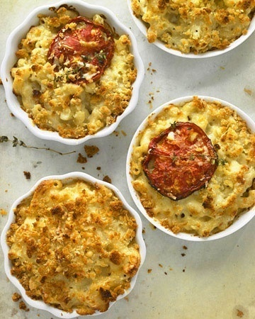 Macaroni and Cheese with Slow-Roasted Tomato Slices #potato