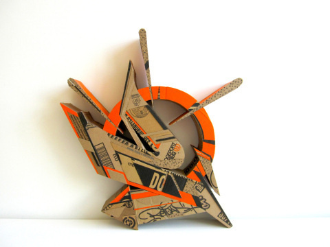Alecks Cruz | PICDIT #sculpture #cardboard #graffiti #design #art