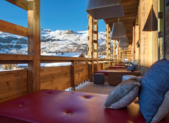 Contemporary and Cozy Retreat Hotel in Swiss Alps - #hotel